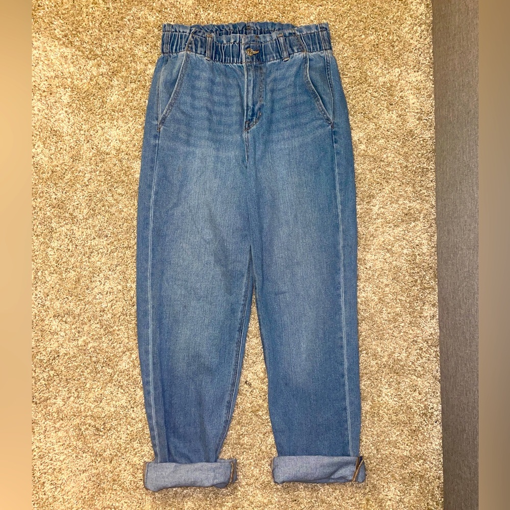 AmericanEagle Medium Wash Baggy Mom Jeans